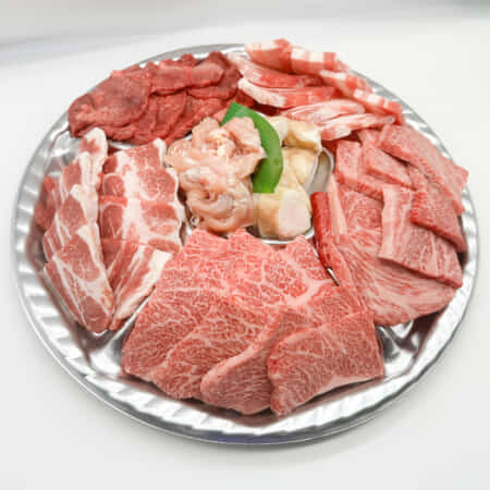 BBQ焼肉盛り合わせ（1人前1780円250ｇ）｜西鎌倉でテイクアウト・デリバリーなら西鎌倉精肉店